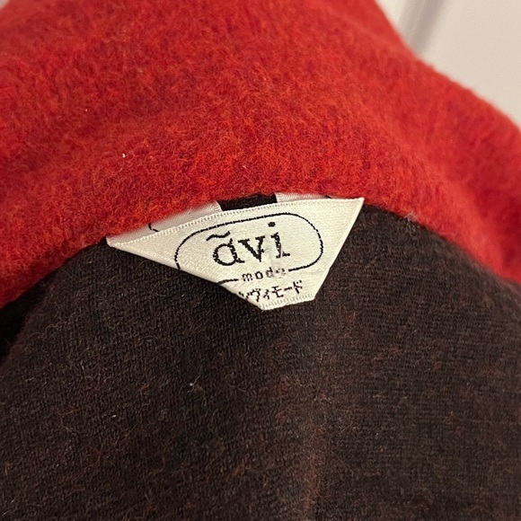 Women's Red Wool Jacket - Picture 6 of 6